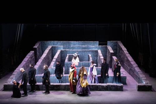 La Tempesta di Alfredo Arias debutta a Milano dal ...