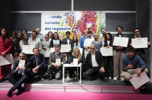 Al Salone del Libro premiati i 26 vincitori di -- Futura. Raccontare la Lombardia